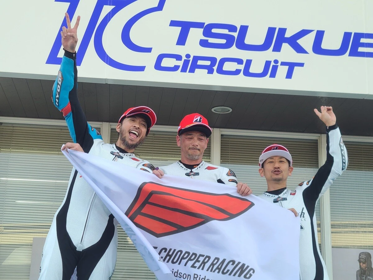「レーサー長瀬は努力家」「勝ち負けだけじゃない」。長瀬智也が所属するチームの3人が語る旧車ハーレーによるレースの魅力とは?